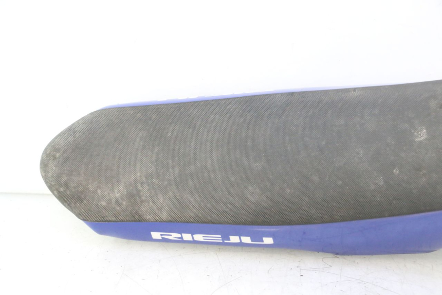 photo de SITZ RIEJU MRT PRO SUPERMOTARD 50 (2007 - 2018) - Oberflächenzustand und Material