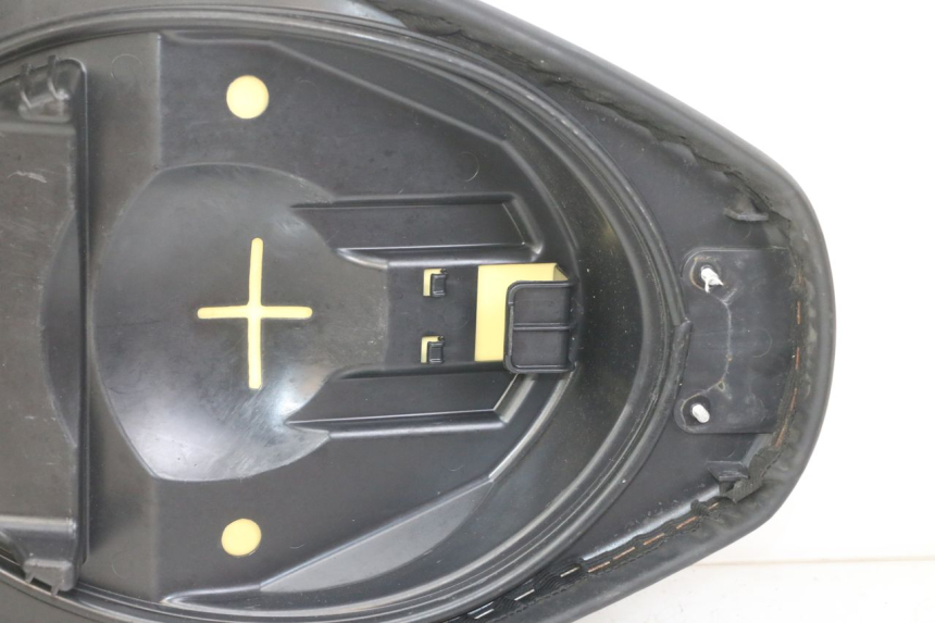 photo de SITZ YAMAHA NEO'S NEOS 2T EASY 50 (2013 - 2016) - Zoom auf Komponenten