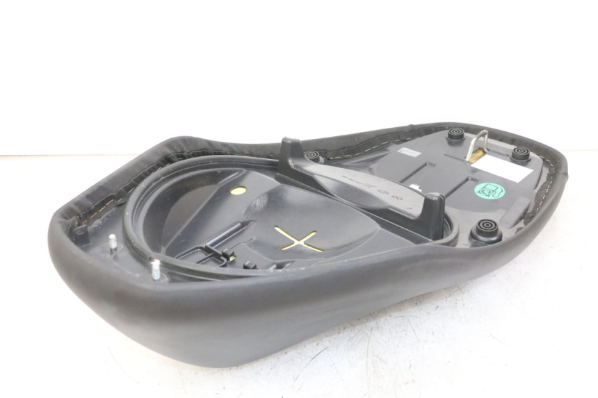 photo de SITZ YAMAHA NEO'S NEOS 2T EASY 50 (2013 - 2016) - Oberflächenzustand und Material