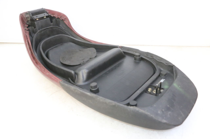 photo de SITZ KYMCO LIKE 4T 50 (2019 - 2025) - Hochauflösende Nahaufnahme