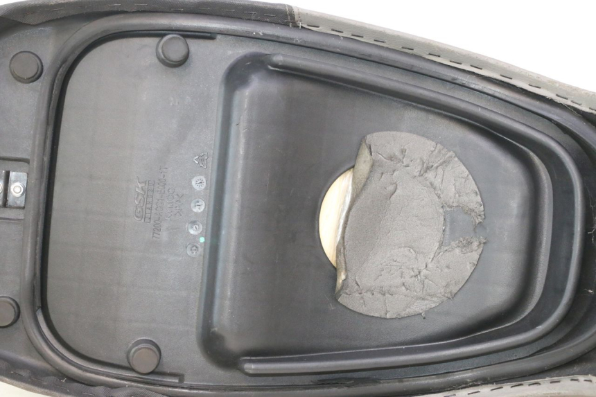 photo de SITZ KYMCO LIKE 4T 50 (2019 - 2025) - Alternativer Blickwinkel