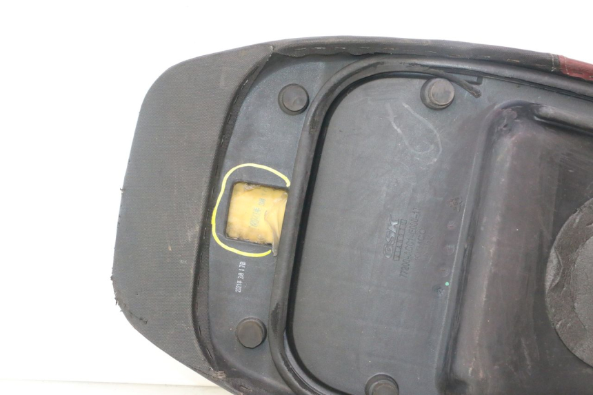 photo de SITZ KYMCO LIKE 4T 50 (2019 - 2025) - Zoom auf Gebrauchszustand
