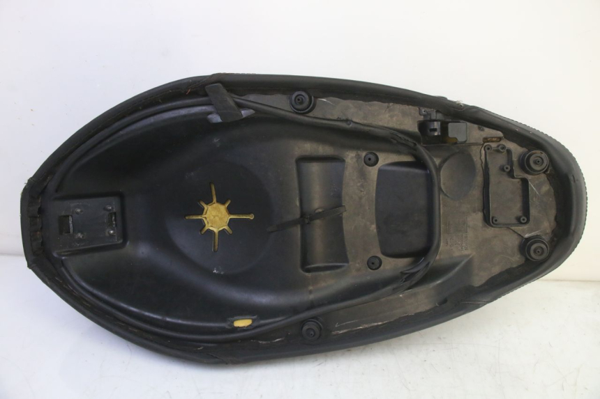 photo de SELLE PIAGGIO NEW TYPHOON 50 (2010 - 2017) - Gesamtansicht des Produkts