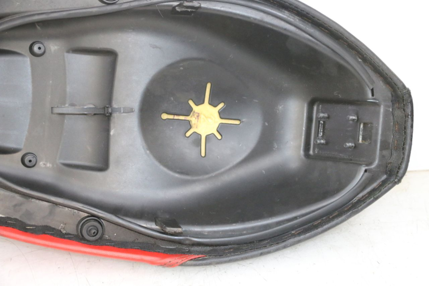 photo de SELLE PIAGGIO NEW TYPHOON 50 (2018 - 2021) - Hauptansicht