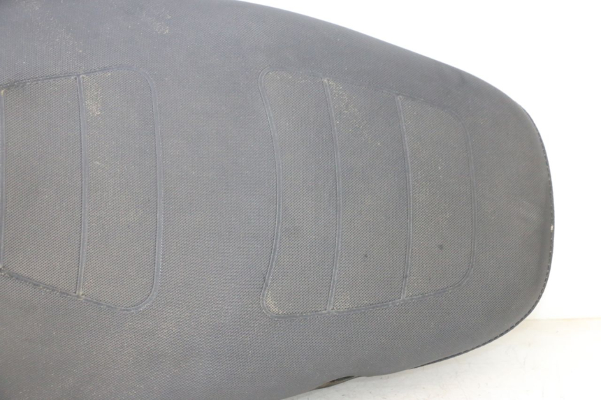photo de SELLE PIAGGIO NEW TYPHOON 50 (2010 - 2017) - Detailansicht des Bauteils