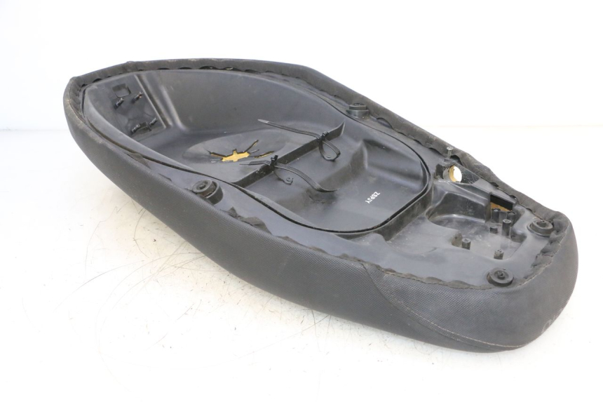 photo de SELLE PIAGGIO NEW TYPHOON 50 (2010 - 2017) - Alternative Perspektive