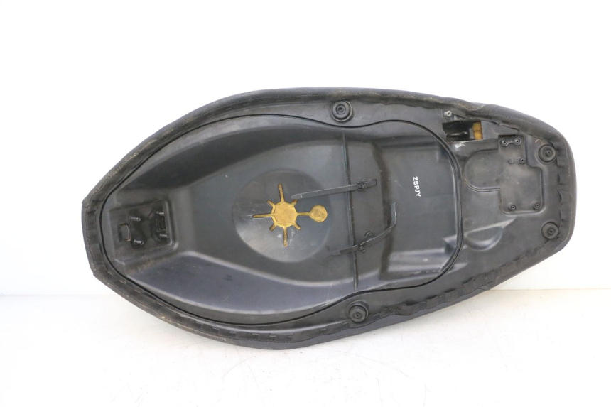 photo de SELLE PIAGGIO NEW TYPHOON 50 (2010 - 2017) - Kennzeichnungen und Originalreferenzen