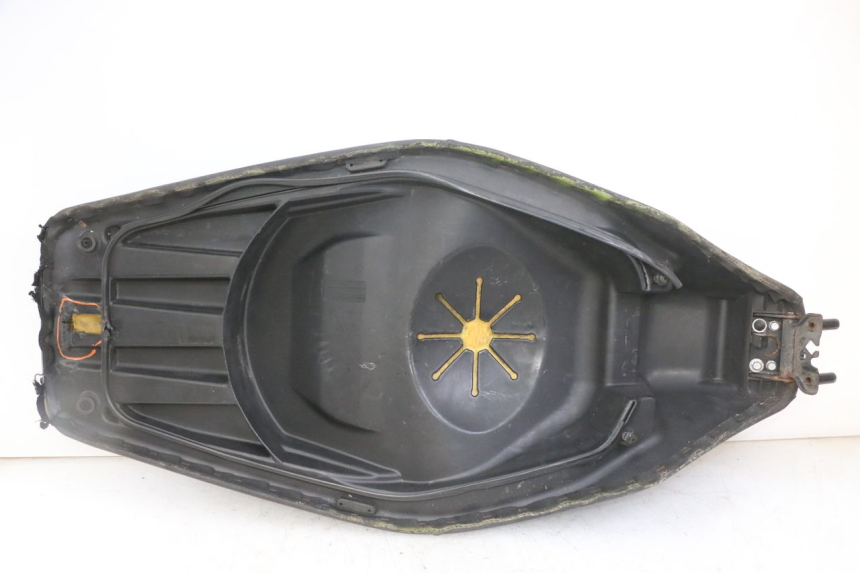 photo de SITZ GILERA NEXUS 125 (2009 - 2013) - Fokus auf die Struktur