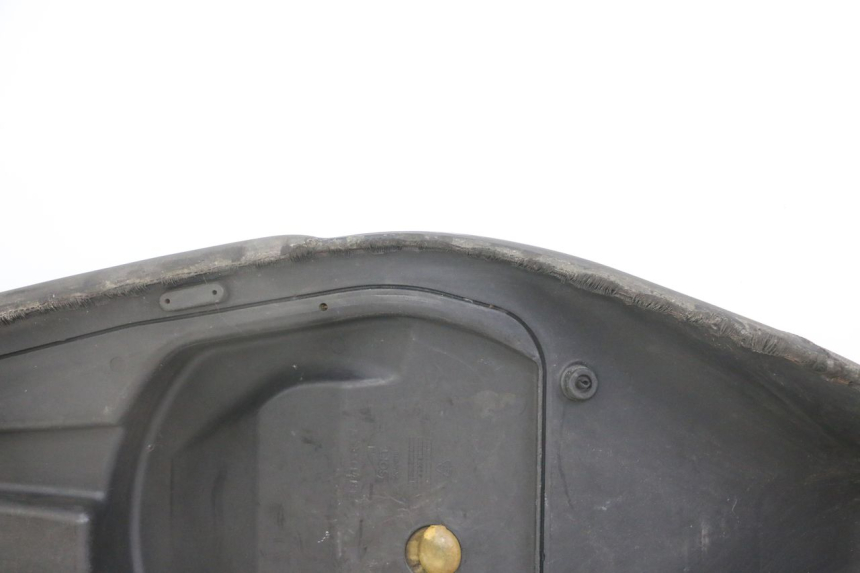 photo de SITZ GILERA NEXUS 125 (2009 - 2013) - Kennzeichnungen und Originalreferenzen