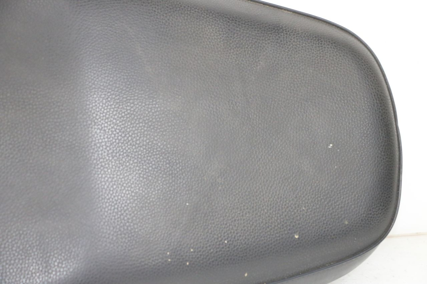 photo de SITZ HONDA NHX LEAD 110 (2008 - 2010) - Zoom auf Komponenten