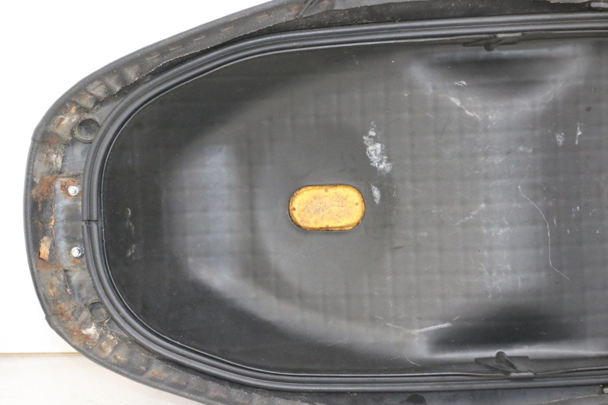photo de SITZ HONDA NHX LEAD 110 (2008 - 2010) - Kennzeichnungen und Originalreferenzen