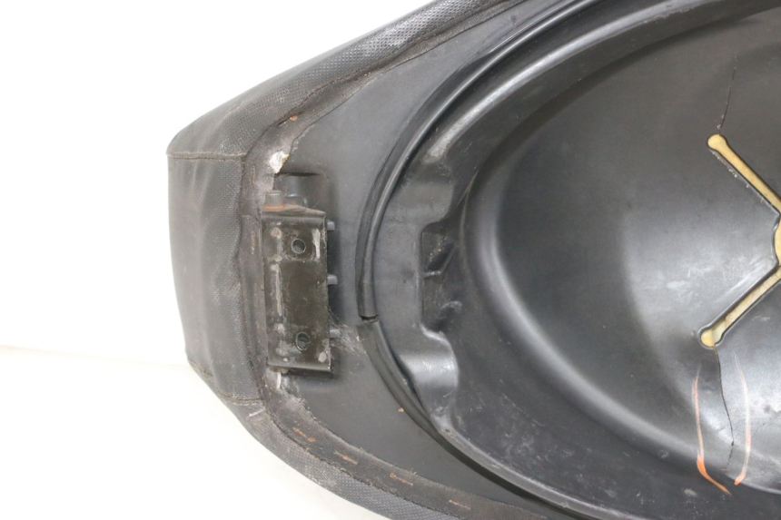 photo de SITZ PIAGGIO NRG POWER PUREJET 50 (2018 - 2021) - Weitere Ansicht des Artikels