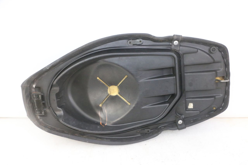 photo de SITZ PIAGGIO NRG POWER PUREJET 50 (2018 - 2021) - Charakteristische Merkmale