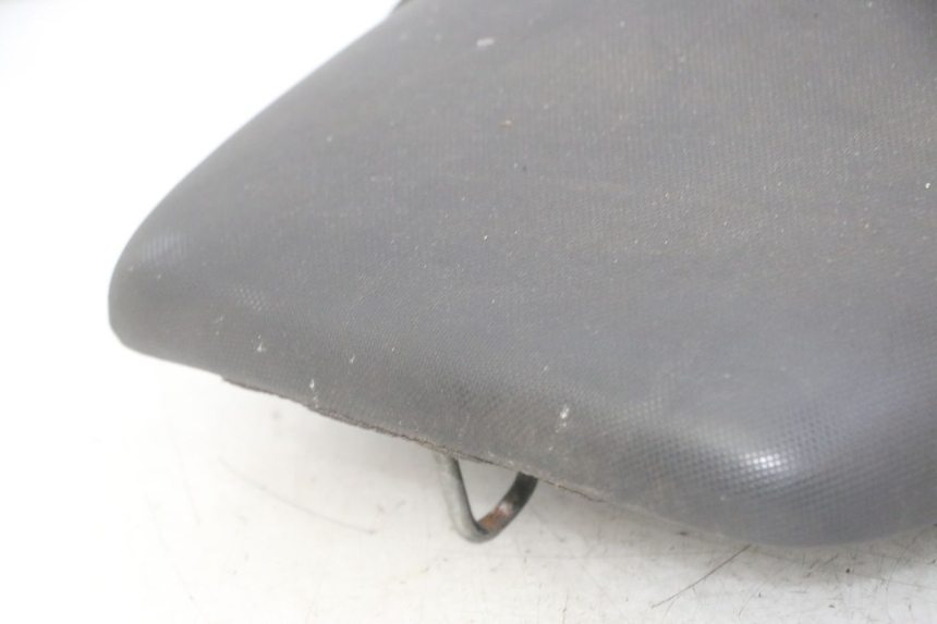 photo de SITZ PIAGGIO NRG POWER PUREJET 50 (2018 - 2021) - Detaillierte Sichtprüfung