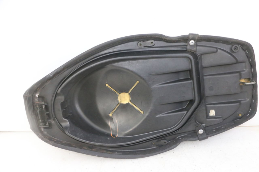 photo de SITZ PIAGGIO NRG POWER PUREJET 50 (2018 - 2021) - Gesamtansicht des Produkts