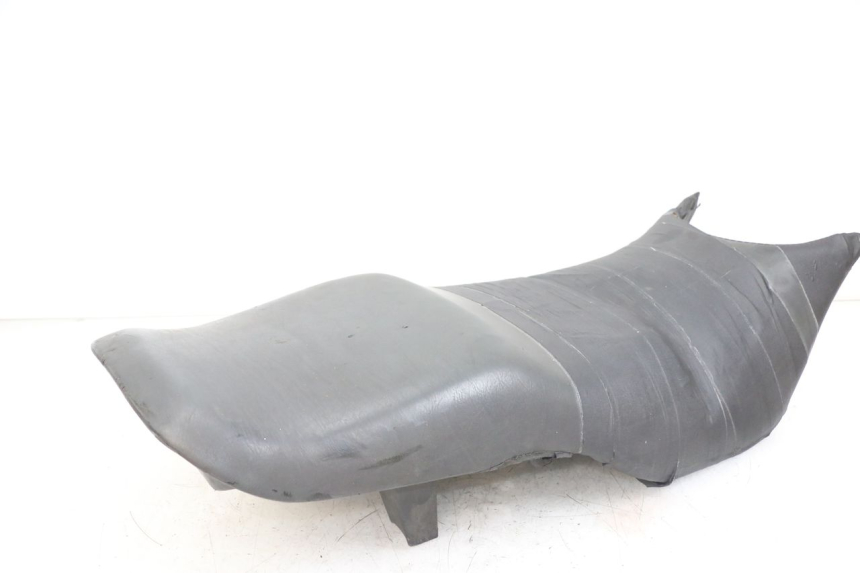 photo de SITZBANK HONDA NTV DEAUVILLE 650 (1998 - 2001) - Weitere Ansicht des Artikels