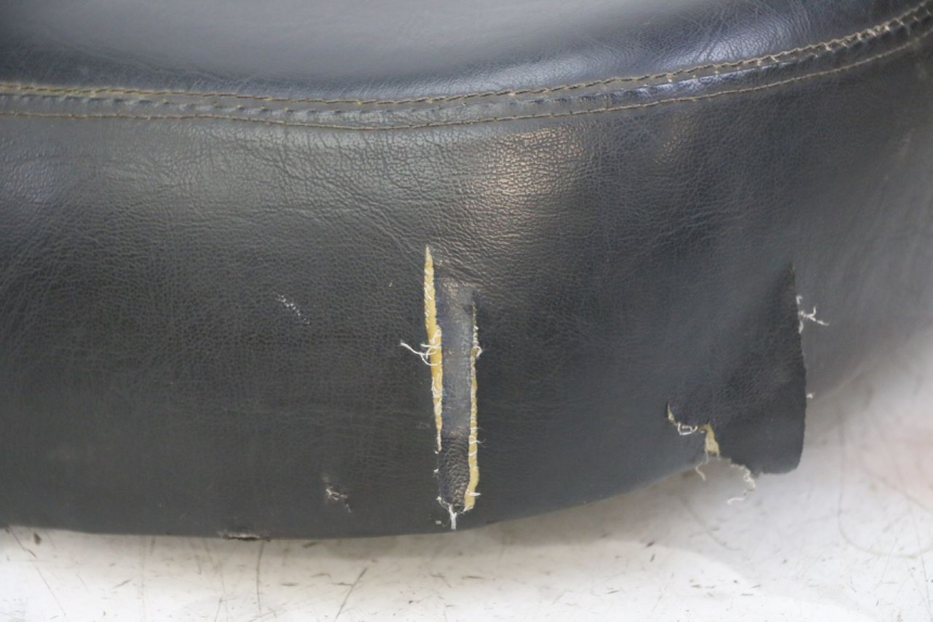 photo de SITZ JM MOTORS OLDIES GT 4T 50 (2018 - 2025) - Zoom auf Gebrauchszustand