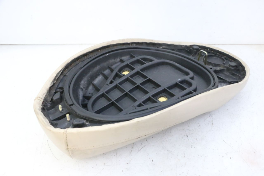 photo de SITZ JM MOTORS OLDIES GT 4T 50 (2018 - 2025) - Zoom auf Gebrauchszustand