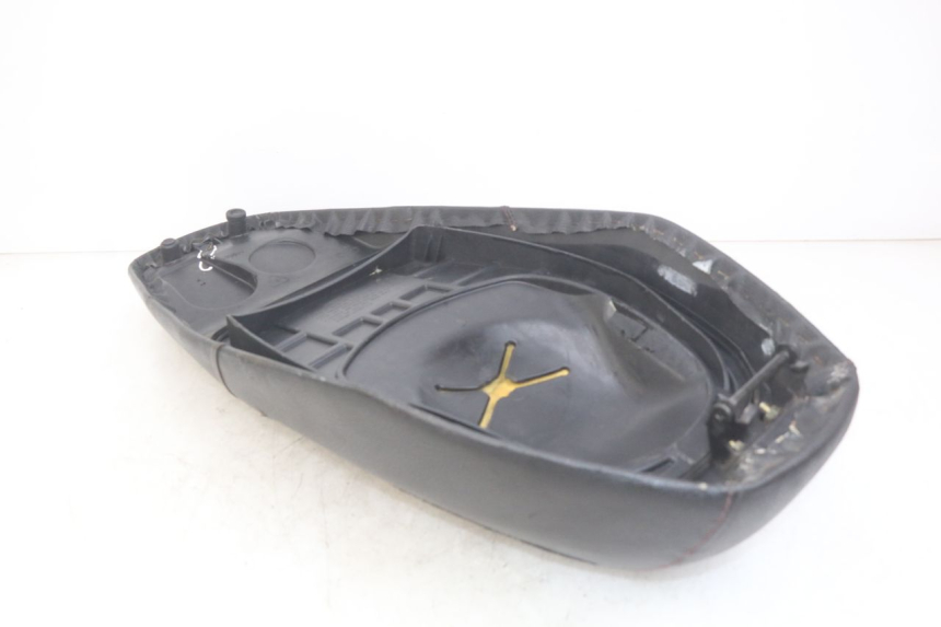 photo de SITZBANK SYM ORBIT 2 4T 50 (2018 - 2022) - Zoom auf Komponenten