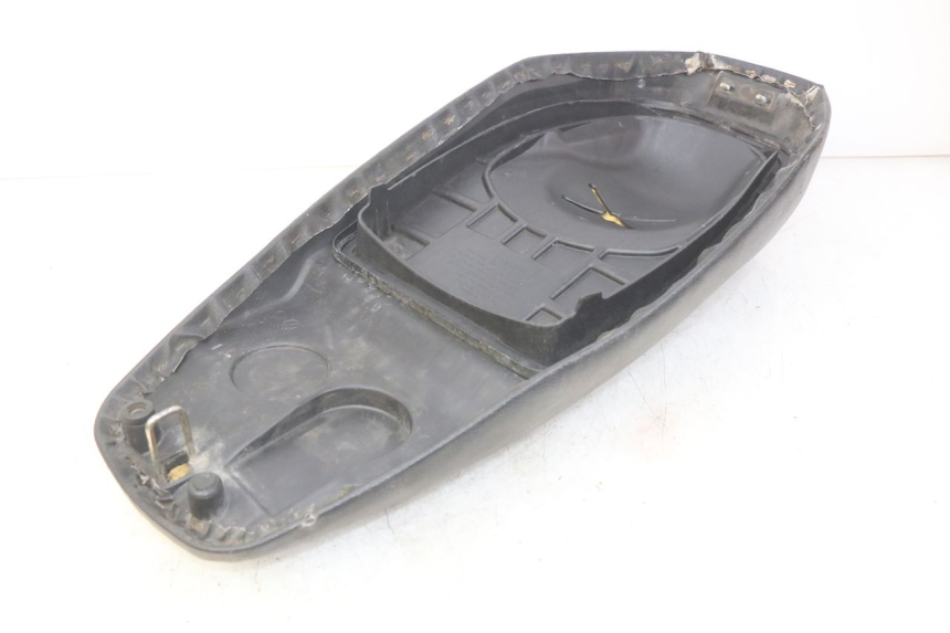 photo de SELLE SYM ORBIT 2 4T 50 (2008 - 2017) - Details der Befestigungspunkte