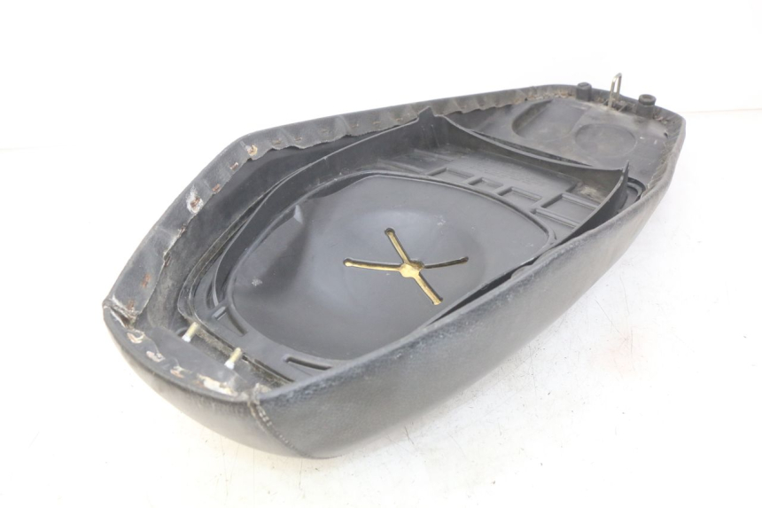 photo de SELLE SYM ORBIT 2 4T 50 (2008 - 2017) - Geprüftes Gebrauchtteil