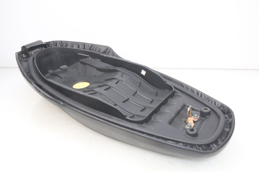 photo de SELLE SYM ORBIT III 3 4T 50 (2018 - 2021) - Oberflächenzustand und Material