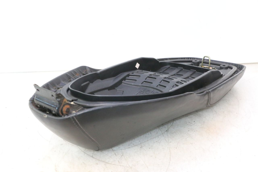 photo de SITZ SYM ORBIT III 3 4T 50 (2021 - 2025) - Zoom auf Komponenten