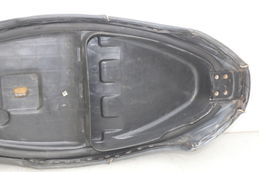 photo de SITZBANK TNT MOTOR OTTO 2T 50 (2012 - 2018) - Details der Befestigungspunkte