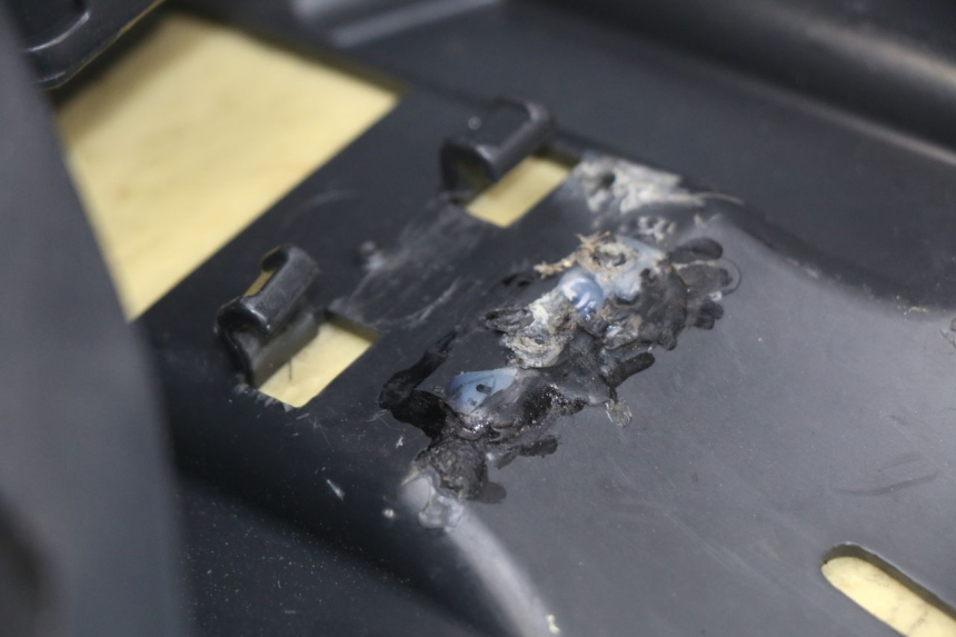 photo de SITZ MBK OVETTO ONE 2T 50 (2013 - 2017) - Detailansicht des Bauteils