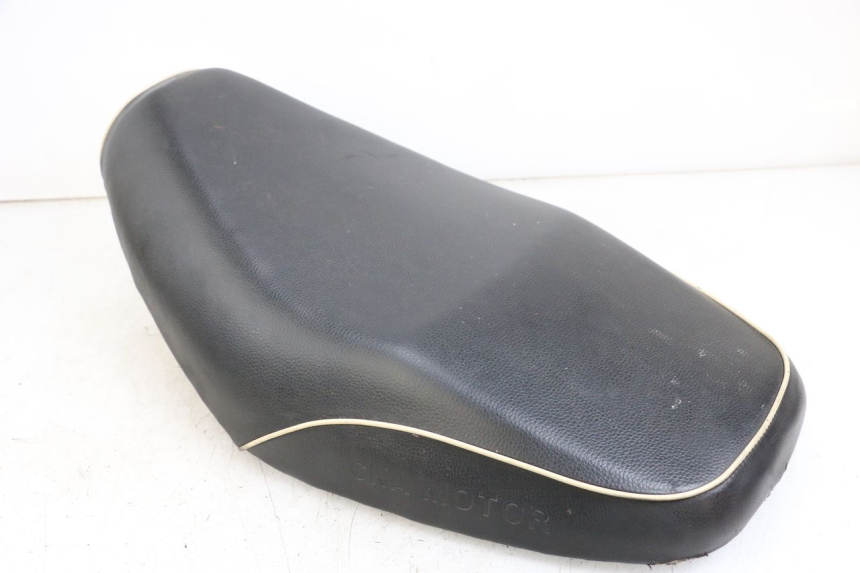 photo de SELLE IMF INDUSTRIE PACH 4T 50 (2009 - 2018) - Alternative Perspektive
