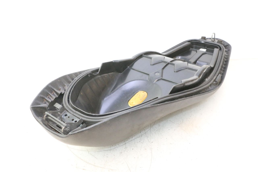 photo de SITZ HONDA PCX (JF28) 125 (2009 - 2011) - Details der Befestigungspunkte