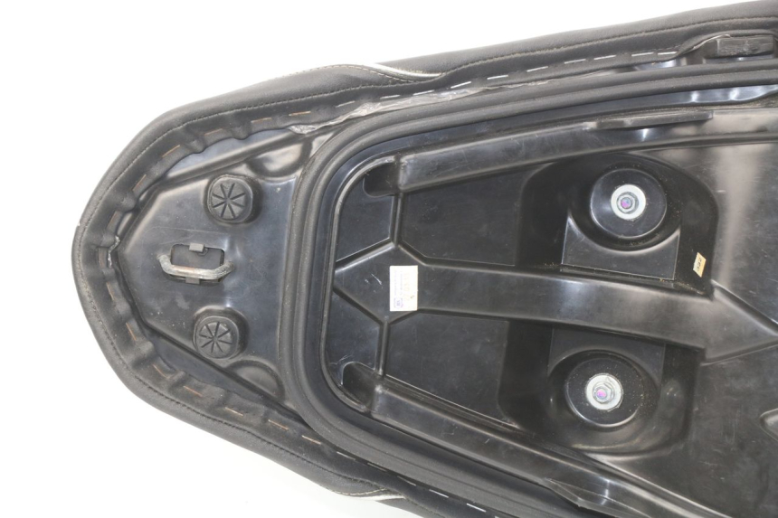 photo de SELLE HONDA PCX (JF47) 125 (2012 - 2013) - Charakteristische Merkmale