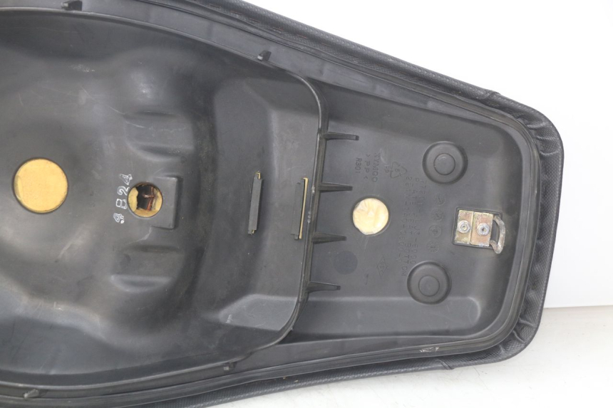 photo de SITZBANK KYMCO PEOPLE 250 (2004 - 2008) - Charakteristische Merkmale