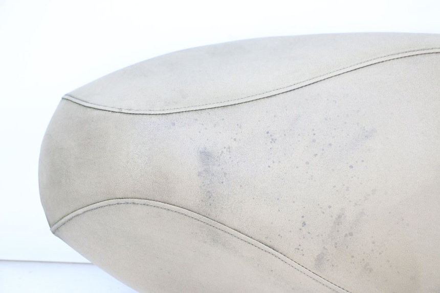 photo de SELLE PEUGEOT BELVILLE 125 (2017 - 2021) - Hochauflösende Nahaufnahme