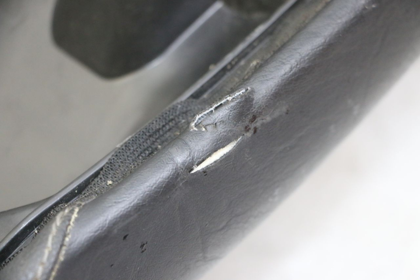 photo de SITZBANK PEUGEOT CITYSTAR 2T 50 (2018 - 2021) - Weitere Ansicht des Artikels