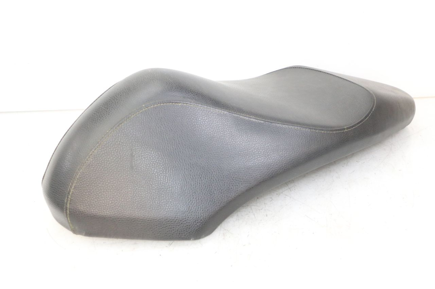 photo de SELLE PEUGEOT KISBEE 4T 50 (2018 - 2022) - Details der Befestigungspunkte