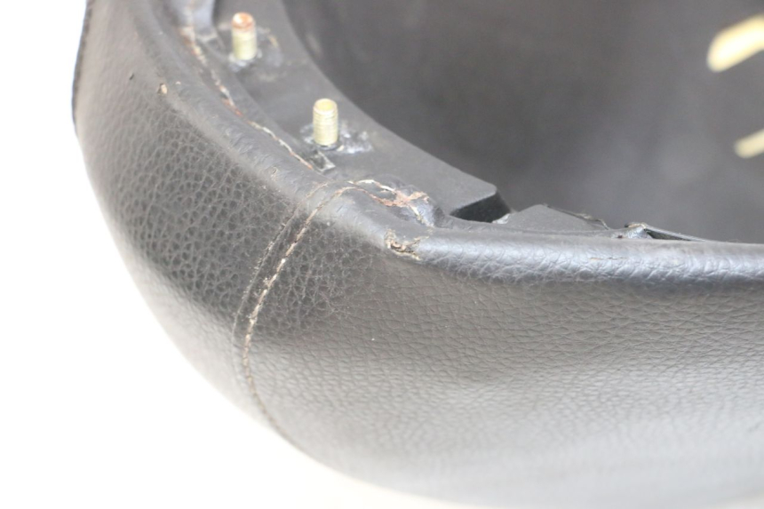 photo de SELLE PEUGEOT KISBEE 4T 50 (2010 - 2017) - Gesamtansicht des Produkts