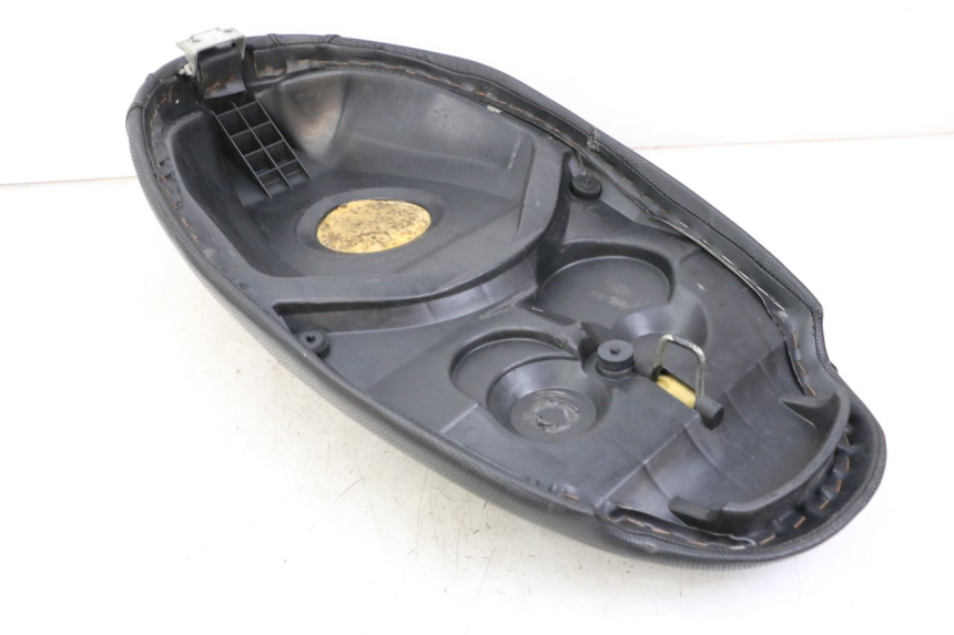 photo de SITZBANK PEUGEOT TKR TREKKER FURIOUS 50 (2005 - 2014) - Alternative Perspektive