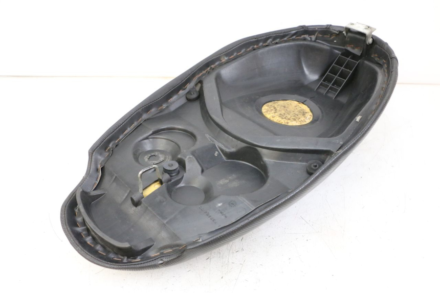 photo de SITZBANK PEUGEOT TKR TREKKER FURIOUS 50 (2005 - 2014) - Technische Nahaufnahme