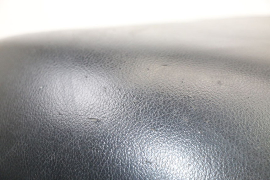 photo de SITZ PEUGEOT TREKKER TKR 50 (2005 - 2014) - Kennzeichnungen und Originalreferenzen