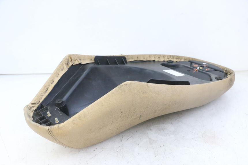 photo de SITZ PEUGEOT VIVACITY 125 (2010 - 2017) - Charakteristische Merkmale