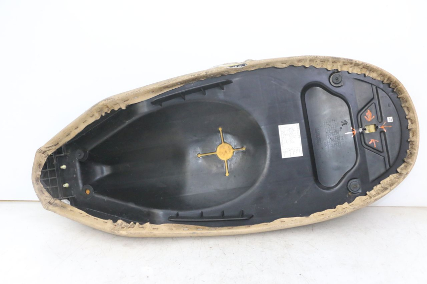 photo de SITZ PEUGEOT VIVACITY 125 (2010 - 2017) - Detaillierte Sichtprüfung