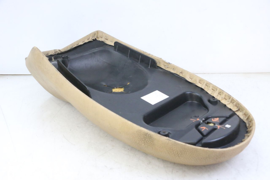 photo de SITZ PEUGEOT VIVACITY 125 (2010 - 2017) - Details der Befestigungspunkte