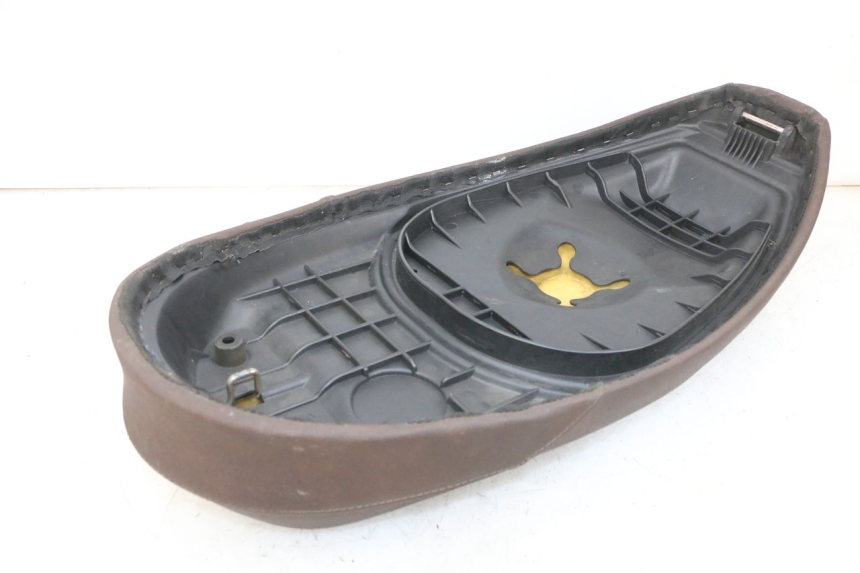 photo de SITZ EFUN PUSA 1 - Zoom auf Gebrauchszustand