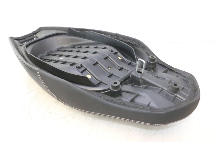 photo de SITZ JM MOTORS R-MAX TECH 50 (2024 - 2026) - Detailansicht des Bauteils