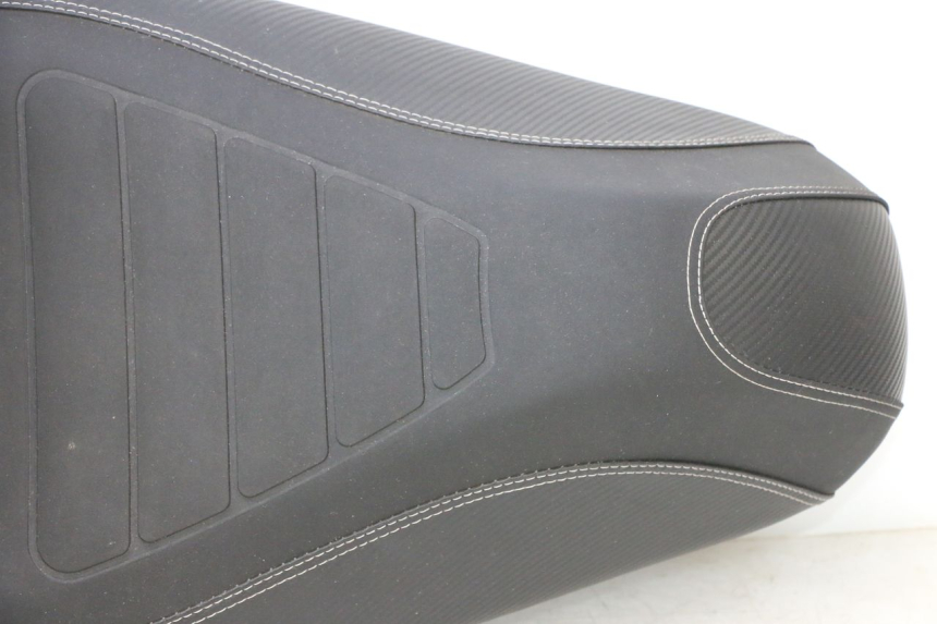 photo de SITZ JM MOTORS R-MAX TECH 50 (2024 - 2026) - Fokus auf die Struktur