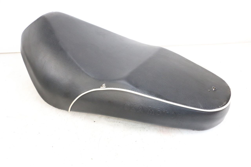 photo de Sitzbank EUROCKA R8 4T 50 (2013 - 2022) - Zoom auf Gebrauchszustand