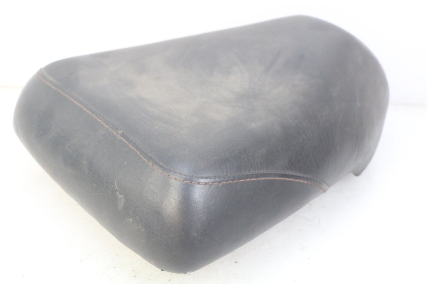 photo de SITZBANK RED ELECTRIC RED E PRO 1 (2017 - 2019) - Oberflächenzustand und Material