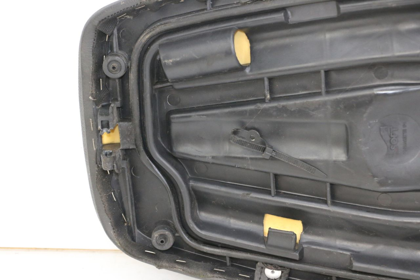 photo de SITZ GILERA RUNNER LC 50 (1997 - 1998) - Hochauflösende Nahaufnahme