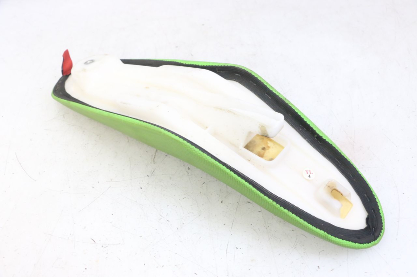 photo de SELLE APOLLO RXF 125 - Details der Befestigungspunkte